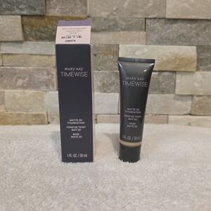 Adidas TimeWise Matte 3D Foundation - Beige-N190